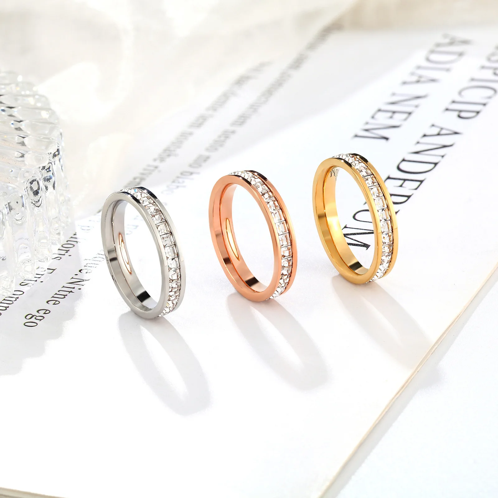 יוקרה קריסטל טיטניום פלדה נשים טבעת לבן ים פגז קריסטל טבעת של הזוג טבעת האהבה תכשיט מתנה - 1